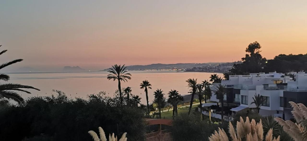 Vista Azul Apartment Estepona Ngoại thất bức ảnh