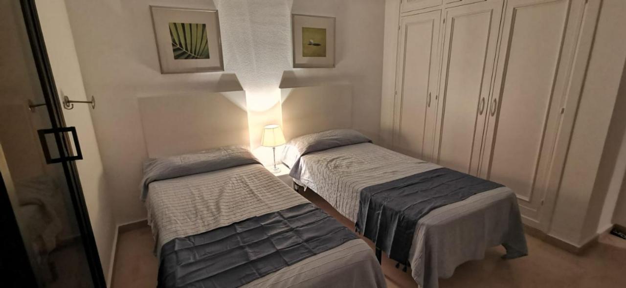 Vista Azul Apartment Estepona Ngoại thất bức ảnh