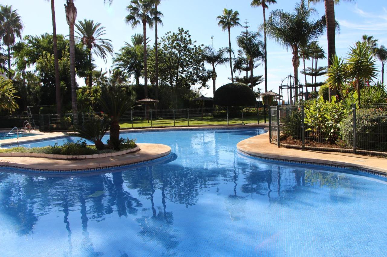 Vista Azul Apartment Estepona Ngoại thất bức ảnh